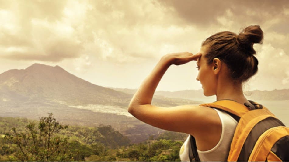 Контактные линзы и очки в путешествиях: советы врача