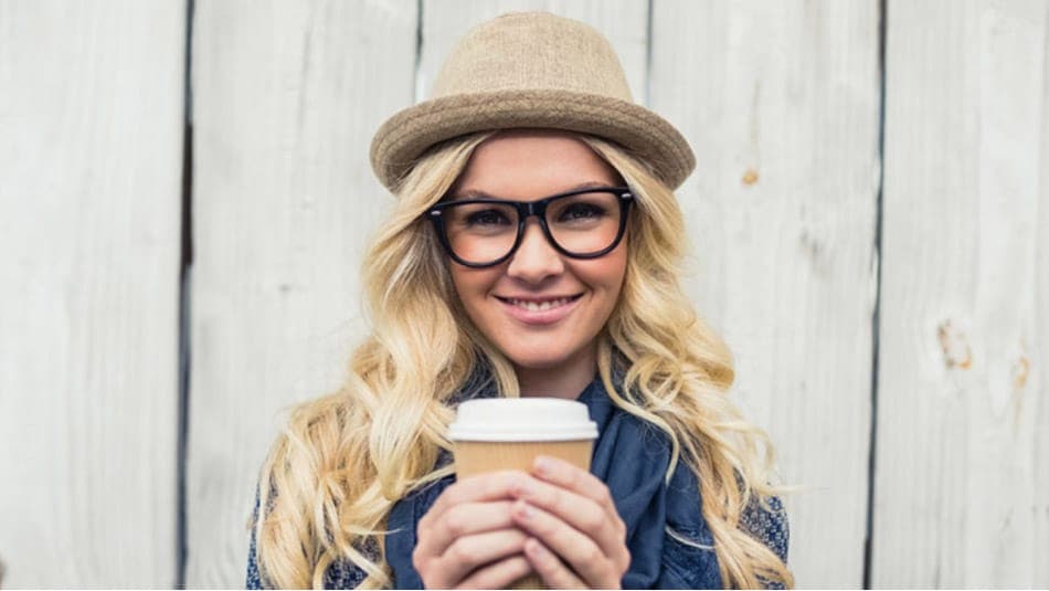 Линзы с нулевой диоптрией: вредны ли для зрения?