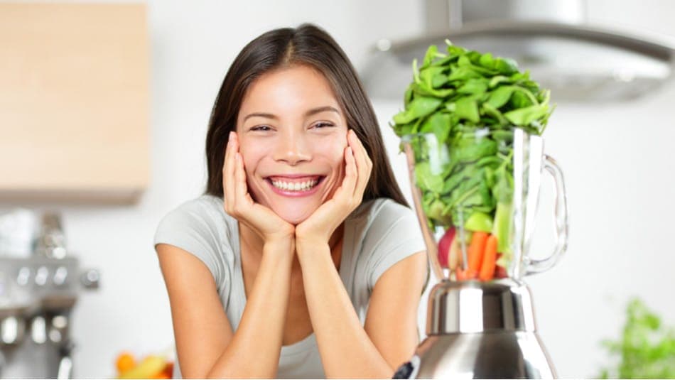 Eye Nutrition for Vision Health: Prevent AMD & Cataracts