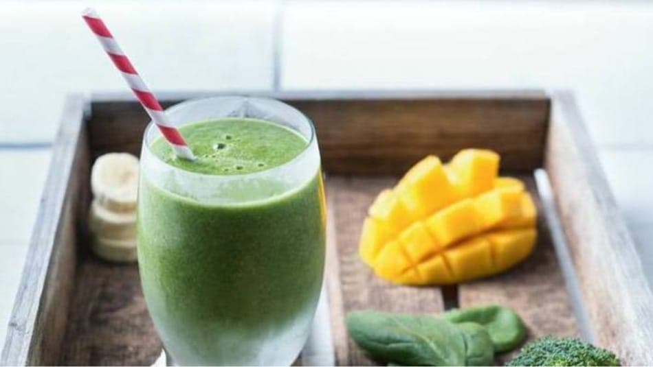 Тропический смузи для здоровья глаз - рецепт